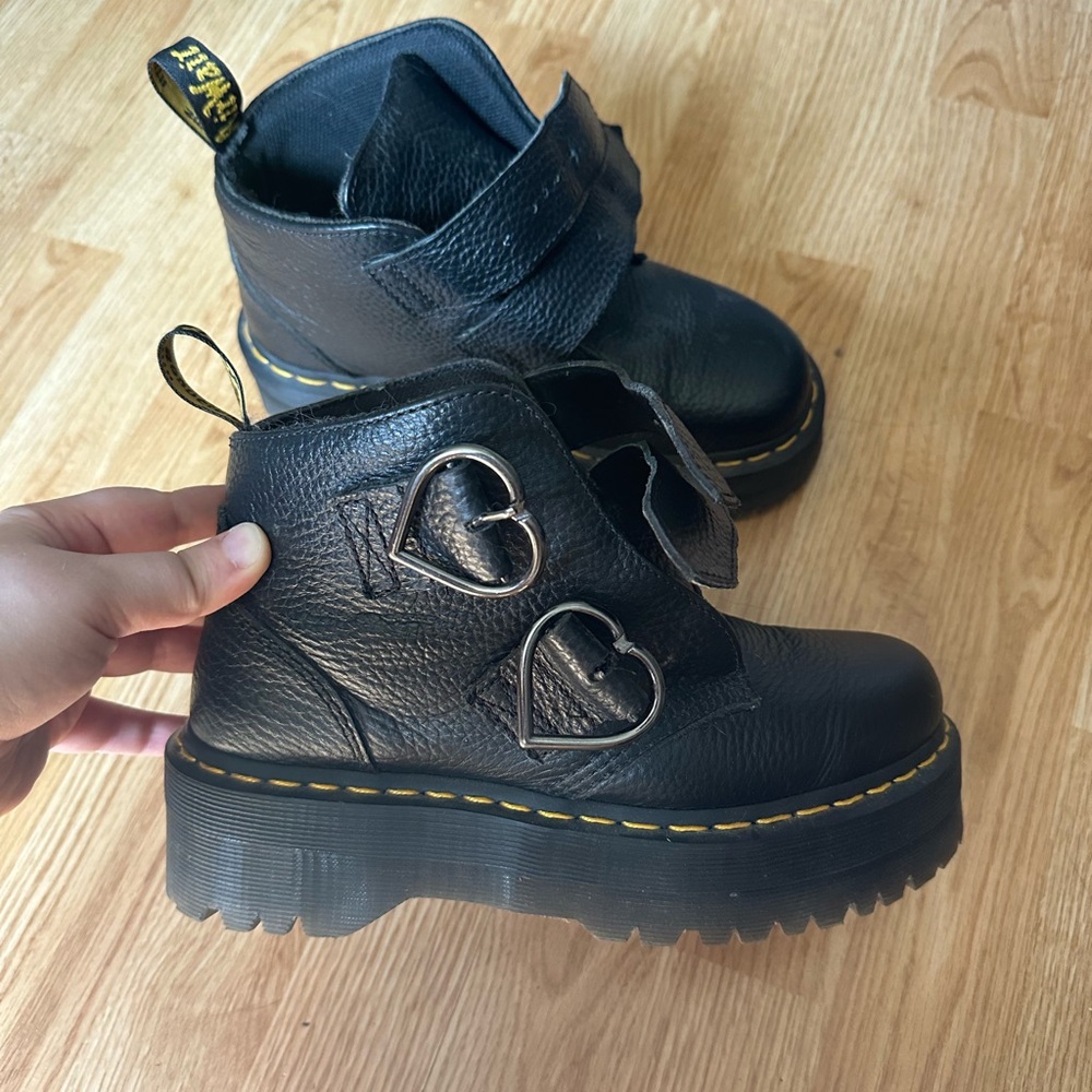 dr. marten’s devon heart buckle platform boots